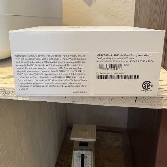 Brand New Apple AirPods Pro Wireless Earbuds - Picture 3 of 3